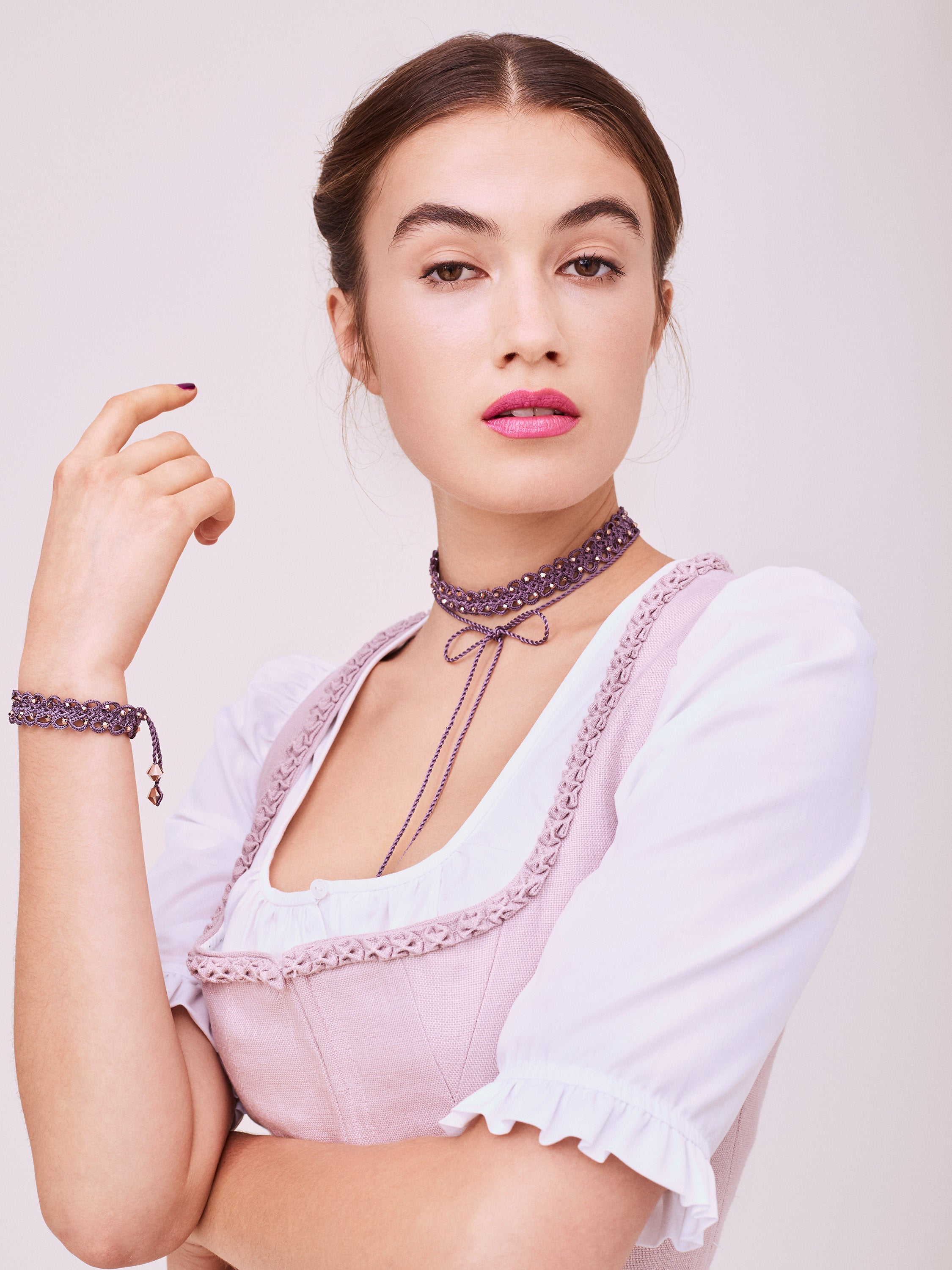 LITTLE JAMIE - CHOKER