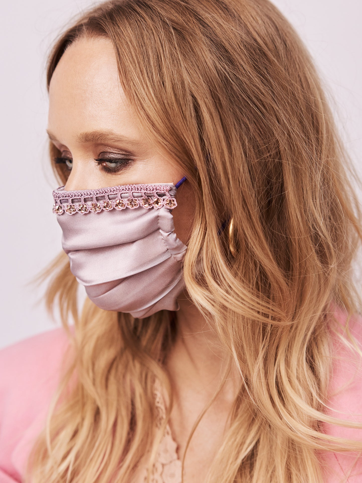COUTURE MASKE - auf Anfrage