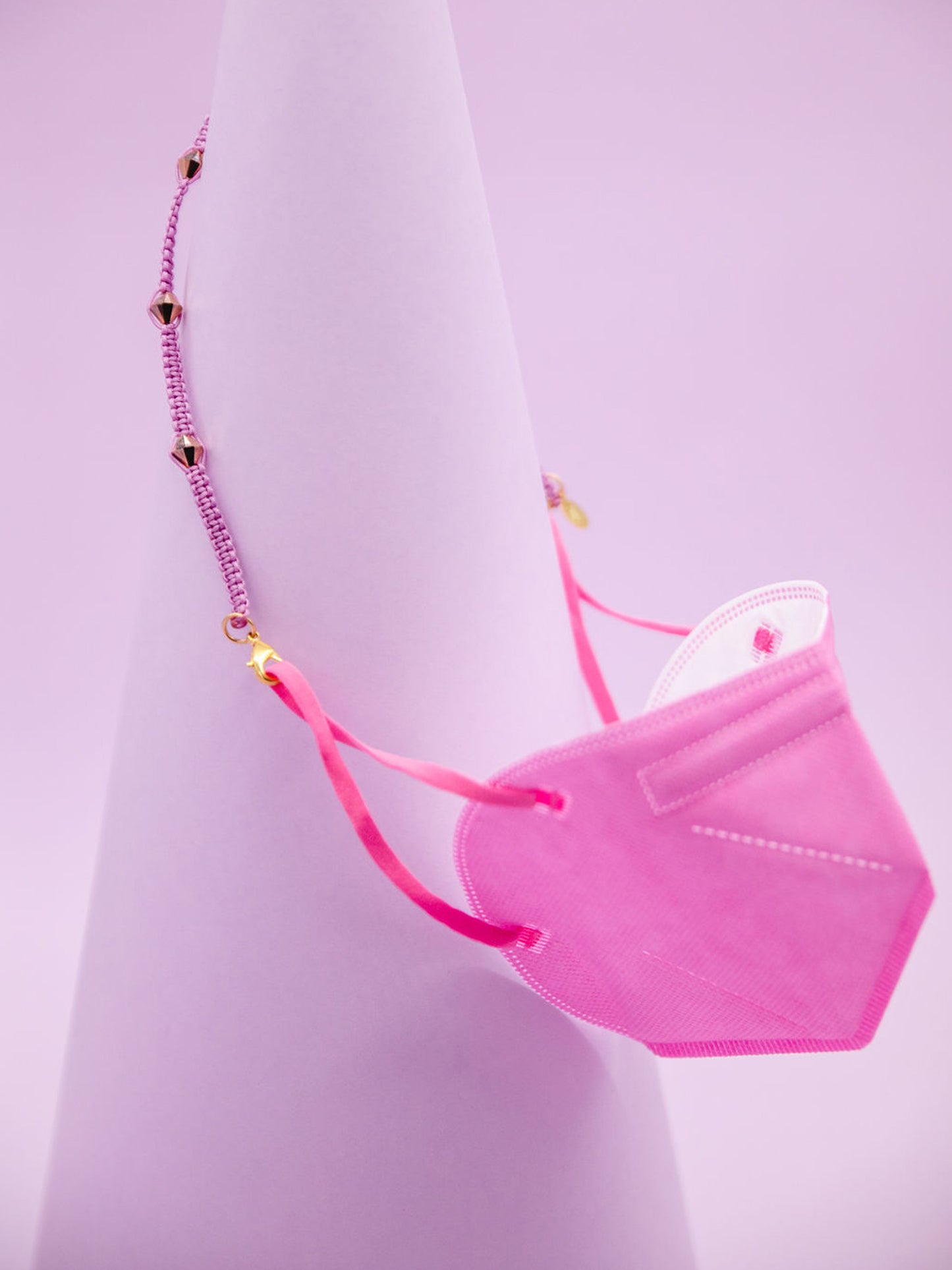 LUCIA masks & glasses chain