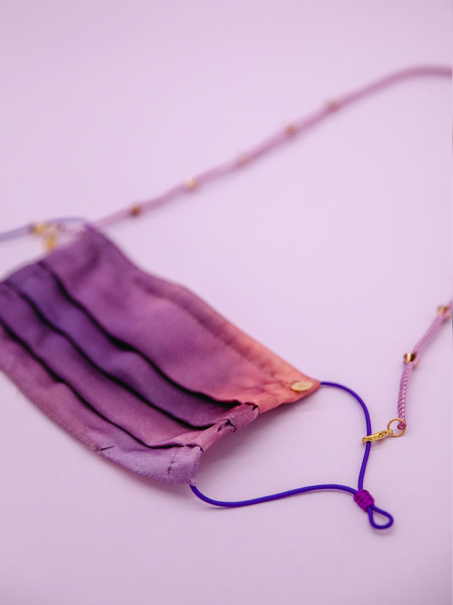 LUCIA masks & glasses chain
