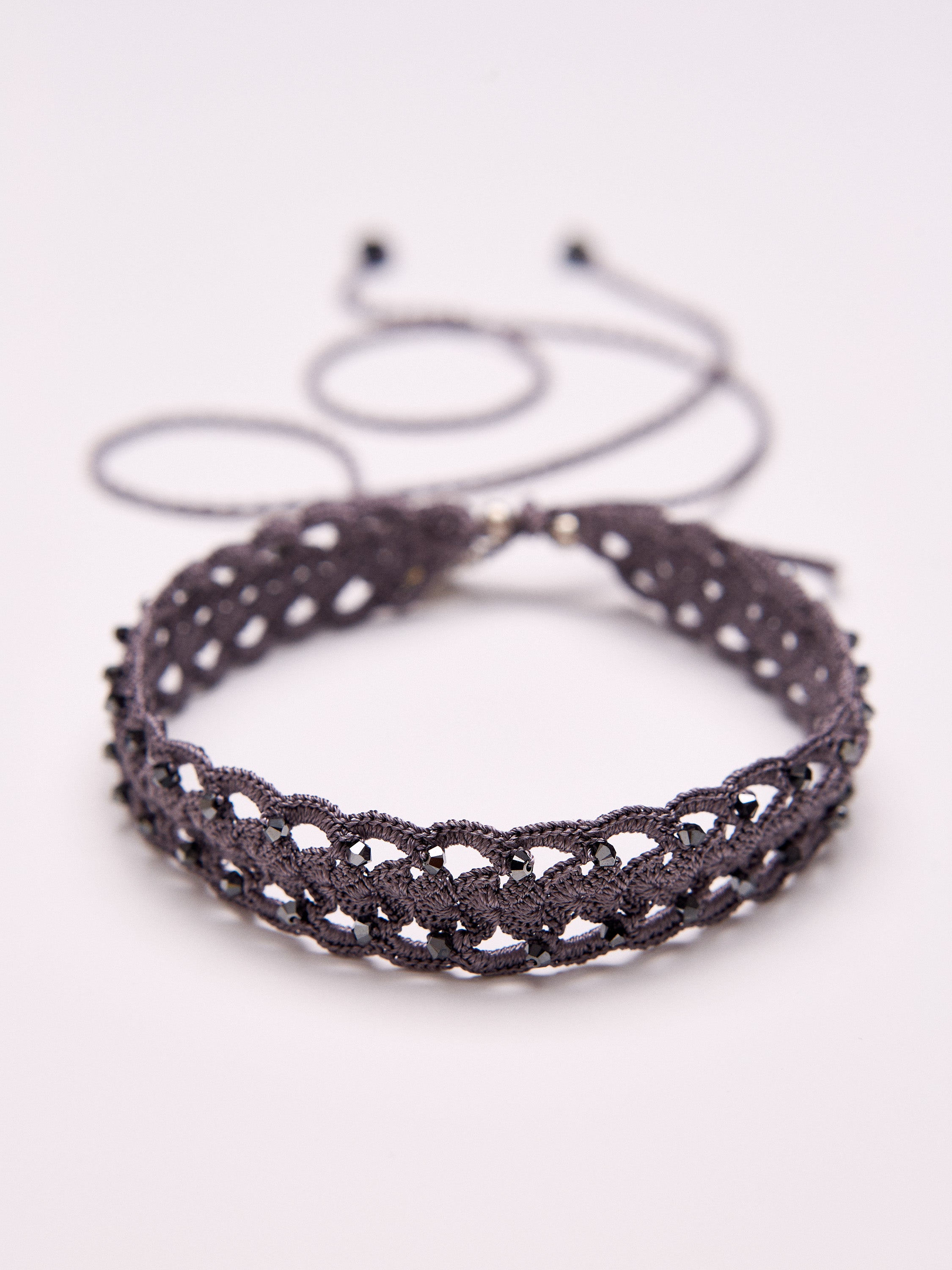 LITTLE JAMIE - CHOKER